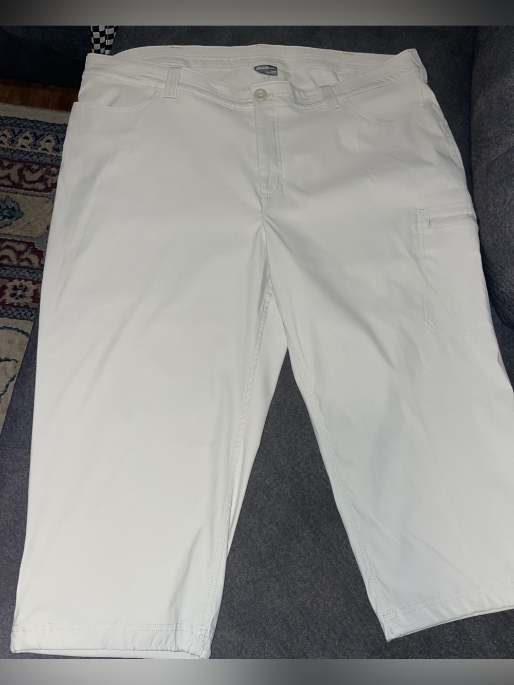 Women’s Eddie Bauer Capri Chinos Size-22W NWOT